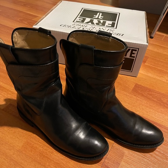 Frye Paige short riding boots, excellent condition,size 7 - Picture 5 of 11